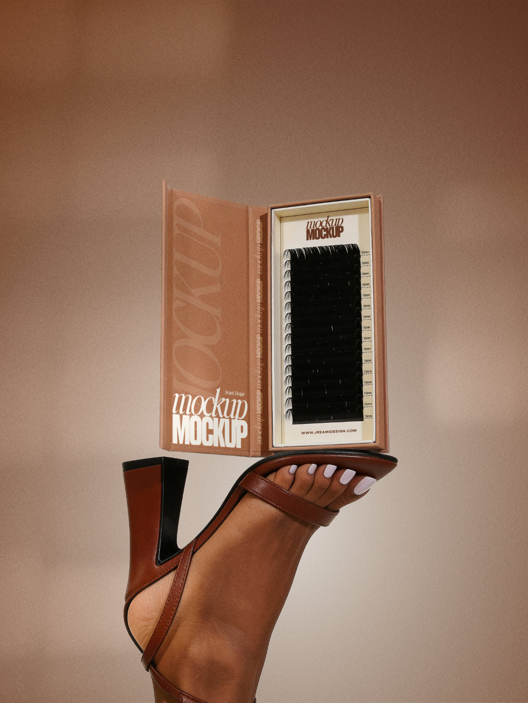 Lash Packaging Heel Display Affinity Mockup [luxe lash collection]