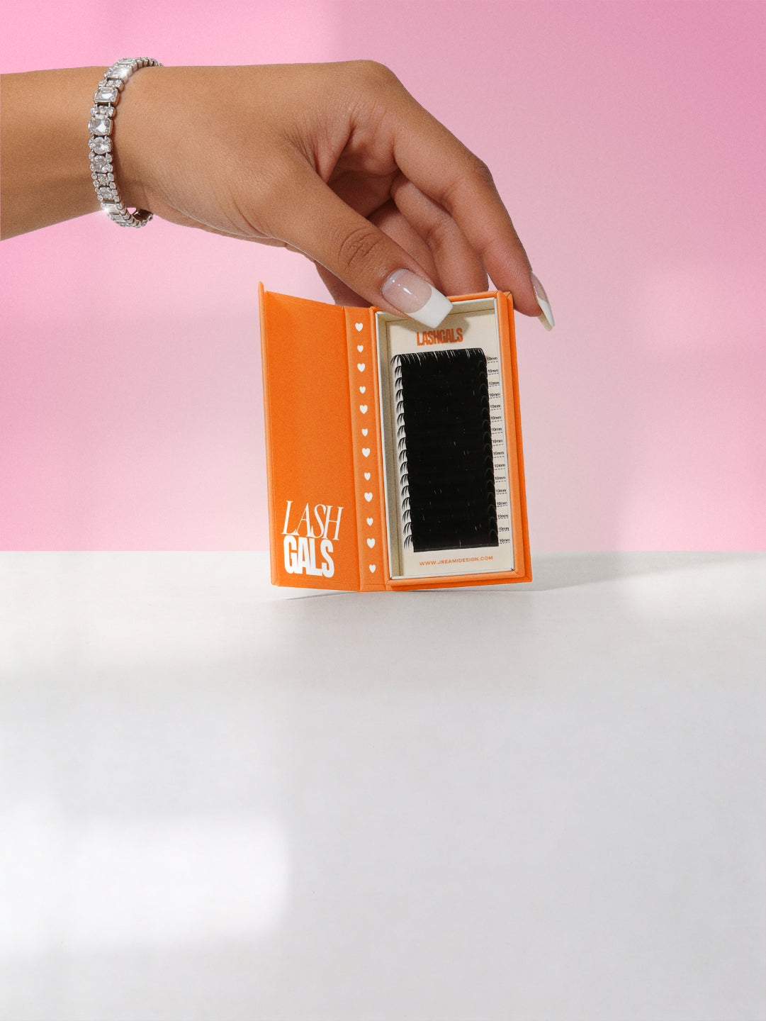 Elegant Lash Packaging Box Affinity Mockup [luxe lash collection]